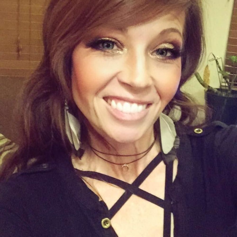 Meet your Posher, Nicole